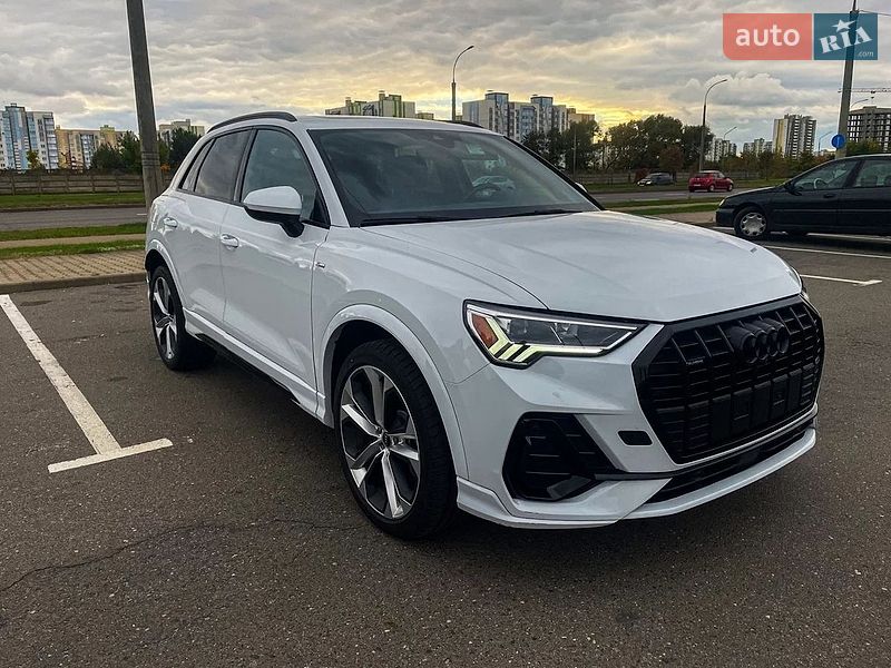 Внедорожник / Кроссовер Audi Q3 2023 в Львове фото 2 Внедорожник / Кроссовер Audi Q3 2023 в Львове