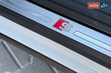 Внедорожник / Кроссовер Audi Q3 2023 в Киеве