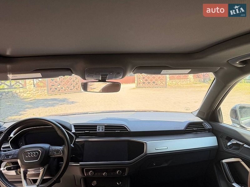 Внедорожник / Кроссовер Audi Q3 2020 в Брошневе-Осаде фото 4 Внедорожник / Кроссовер Audi Q3 2020 в Брошневе-Осаде