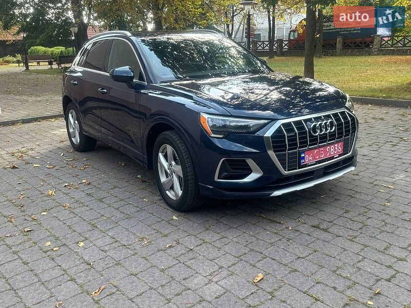 Внедорожник / Кроссовер Audi Q3 2020 в Брошневе-Осаде фото 10 Внедорожник / Кроссовер Audi Q3 2020 в Брошневе-Осаде