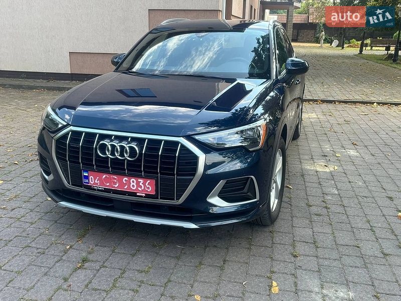 Внедорожник / Кроссовер Audi Q3 2020 в Брошневе-Осаде фото 12 Внедорожник / Кроссовер Audi Q3 2020 в Брошневе-Осаде