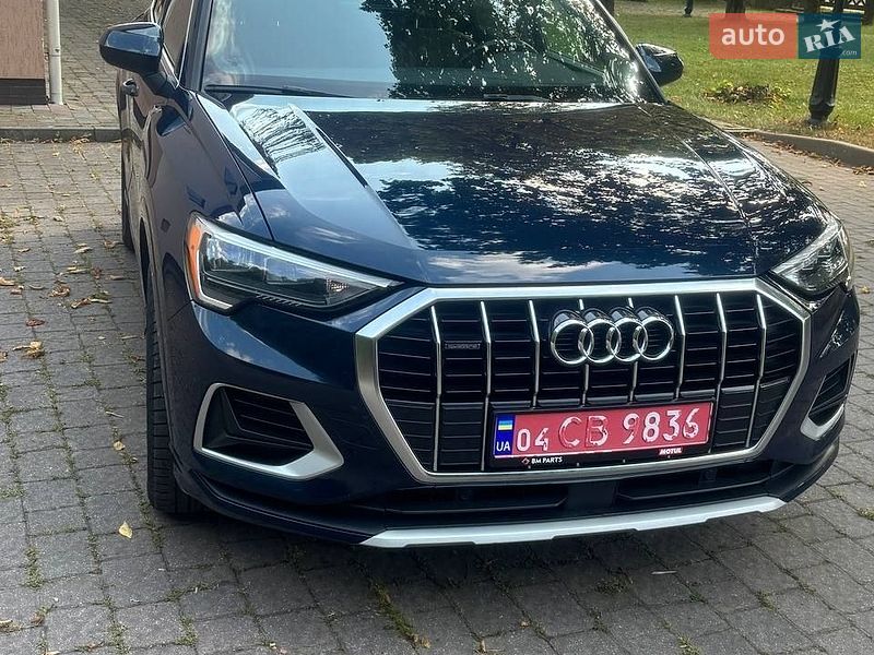 Внедорожник / Кроссовер Audi Q3 2020 в Брошневе-Осаде фото 11 Внедорожник / Кроссовер Audi Q3 2020 в Брошневе-Осаде