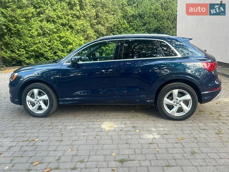 Внедорожник / Кроссовер Audi Q3 2020 в Брошневе-Осаде фото 14 Внедорожник / Кроссовер Audi Q3 2020 в Брошневе-Осаде