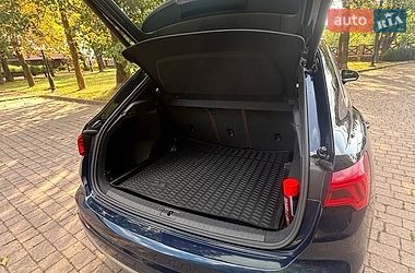 Внедорожник / Кроссовер Audi Q3 2020 в Брошневе-Осаде фото 42 Внедорожник / Кроссовер Audi Q3 2020 в Брошневе-Осаде
