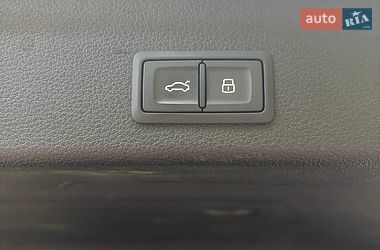 Внедорожник / Кроссовер Audi Q3 2020 в Брошневе-Осаде фото 44 Внедорожник / Кроссовер Audi Q3 2020 в Брошневе-Осаде