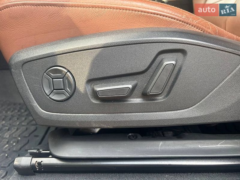 Внедорожник / Кроссовер Audi Q3 2020 в Брошневе-Осаде фото 46 Внедорожник / Кроссовер Audi Q3 2020 в Брошневе-Осаде