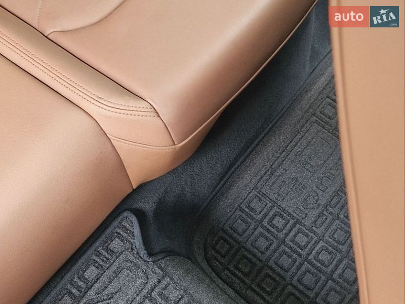 Внедорожник / Кроссовер Audi Q3 2021 в Львове