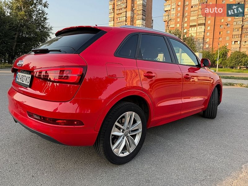 Позашляховик / Кросовер Audi Q3 2017 в Харкові