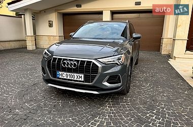 Audi Q3  2021