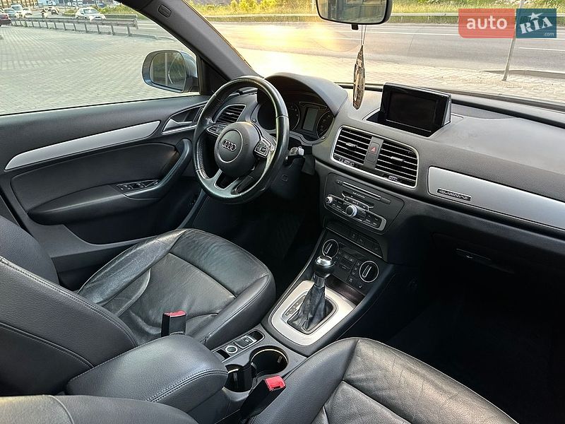 Позашляховик / Кросовер Audi Q3 2016 в Тернополі