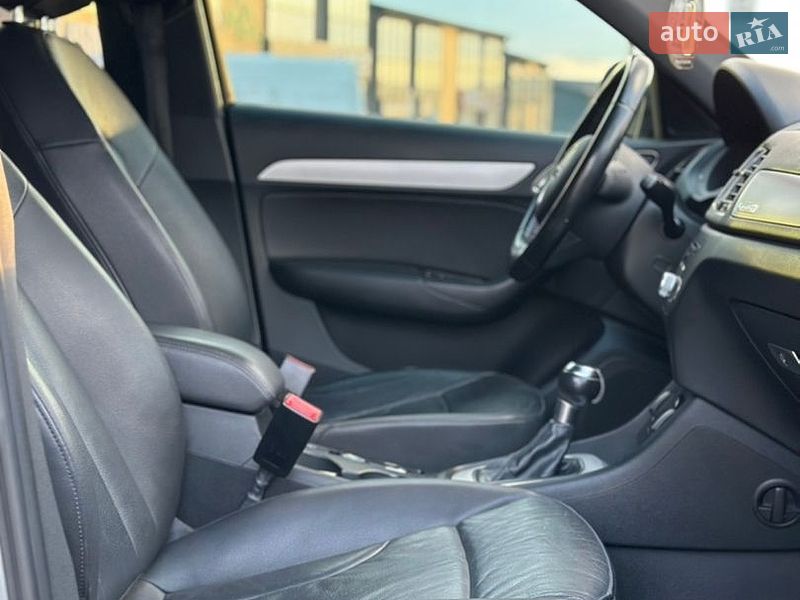 Позашляховик / Кросовер Audi Q3 2016 в Тернополі