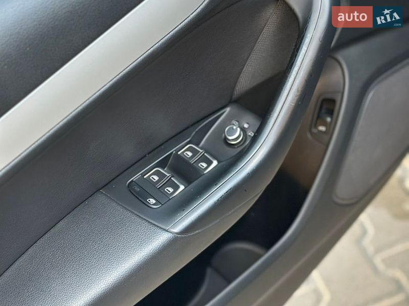 Позашляховик / Кросовер Audi Q3 2016 в Тернополі