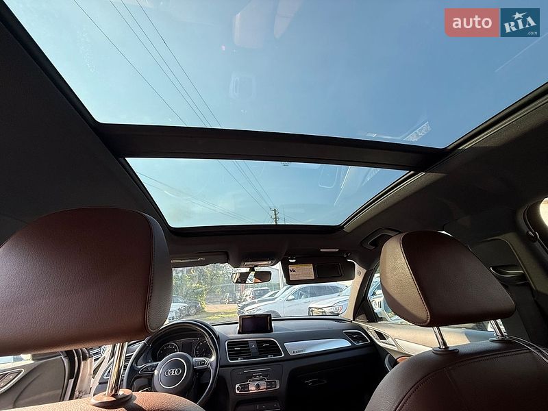 Внедорожник / Кроссовер Audi Q3 2017 в Стрые