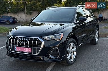 Audi Q3  2021