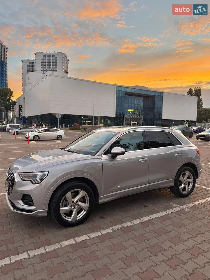 2019 Audi Q3 - мініатюра 3