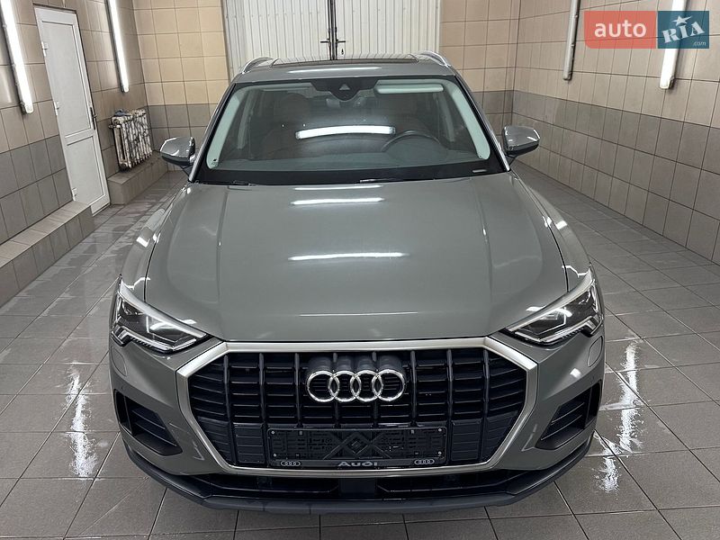 Внедорожник / Кроссовер Audi Q3 2022 в Умани
