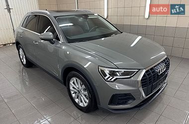 Внедорожник / Кроссовер Audi Q3 2022 в Умани