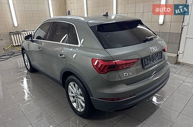 Внедорожник / Кроссовер Audi Q3 2022 в Умани