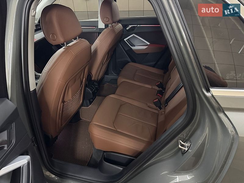 Внедорожник / Кроссовер Audi Q3 2022 в Умани