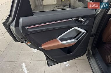 Внедорожник / Кроссовер Audi Q3 2022 в Умани