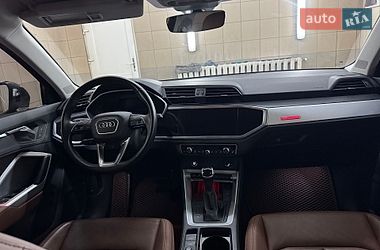 Внедорожник / Кроссовер Audi Q3 2022 в Умани