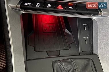 Внедорожник / Кроссовер Audi Q3 2022 в Умани