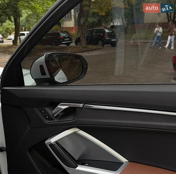 Внедорожник / Кроссовер Audi Q3 2019 в Львове фото 37 Внедорожник / Кроссовер Audi Q3 2019 в Львове
