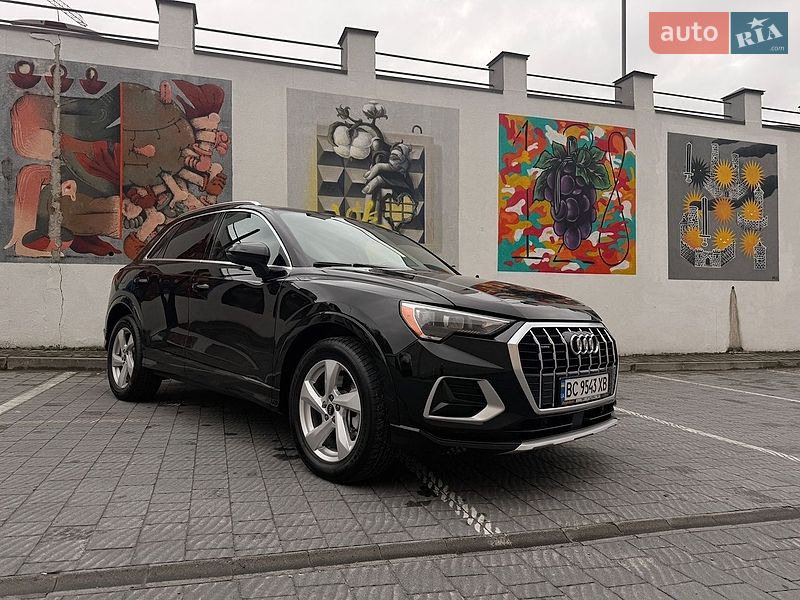 Audi Q3 2021