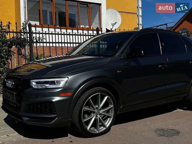 Внедорожник / Кроссовер Audi Q3 2017 в Луцке