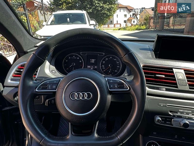 Внедорожник / Кроссовер Audi Q3 2017 в Луцке
