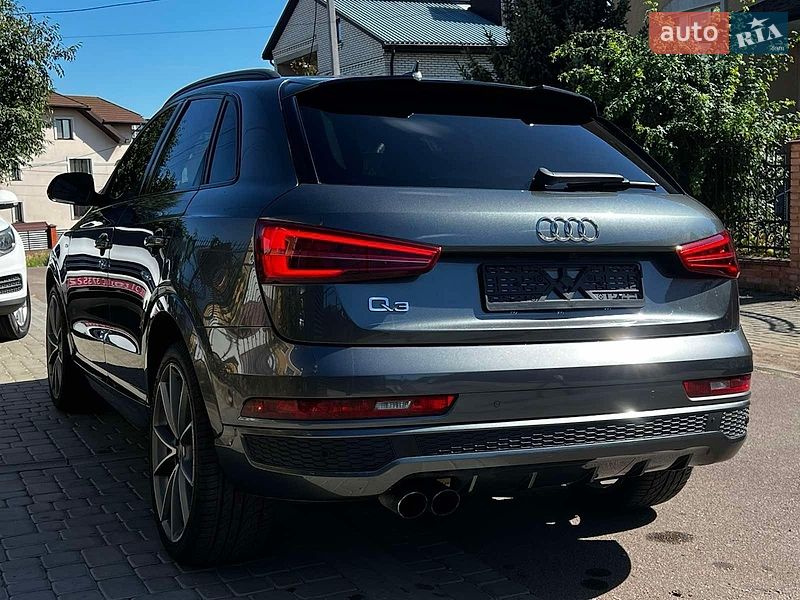 Внедорожник / Кроссовер Audi Q3 2017 в Луцке