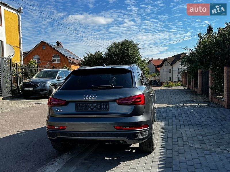 Внедорожник / Кроссовер Audi Q3 2017 в Луцке