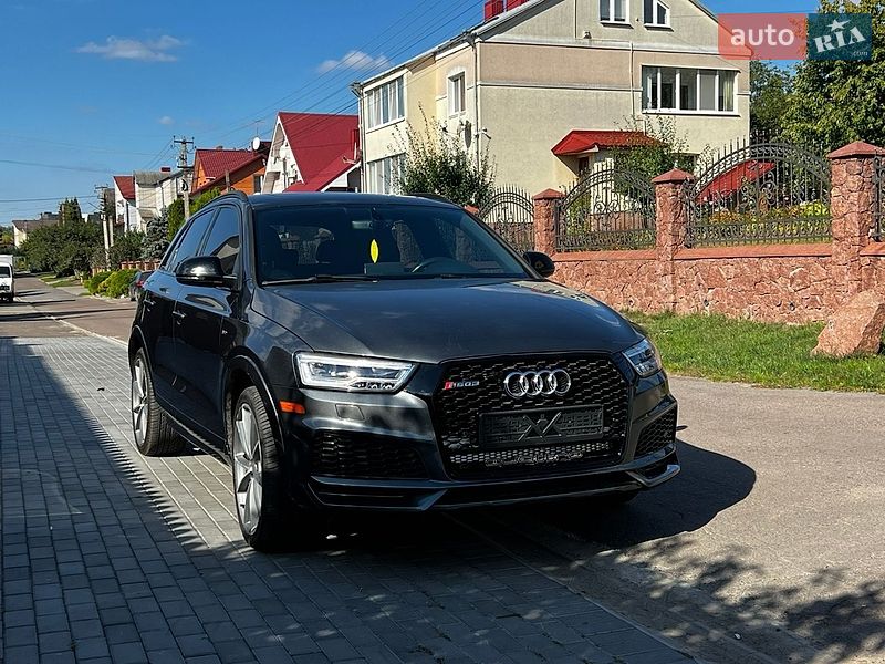 Внедорожник / Кроссовер Audi Q3 2017 в Луцке