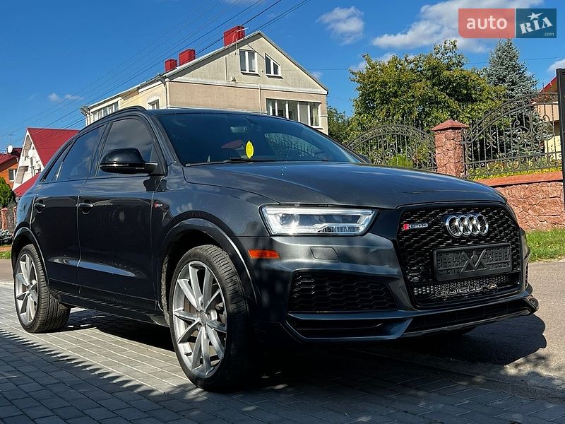 Внедорожник / Кроссовер Audi Q3 2017 в Луцке