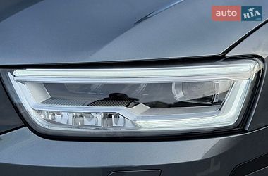 Внедорожник / Кроссовер Audi Q3 2017 в Дубно