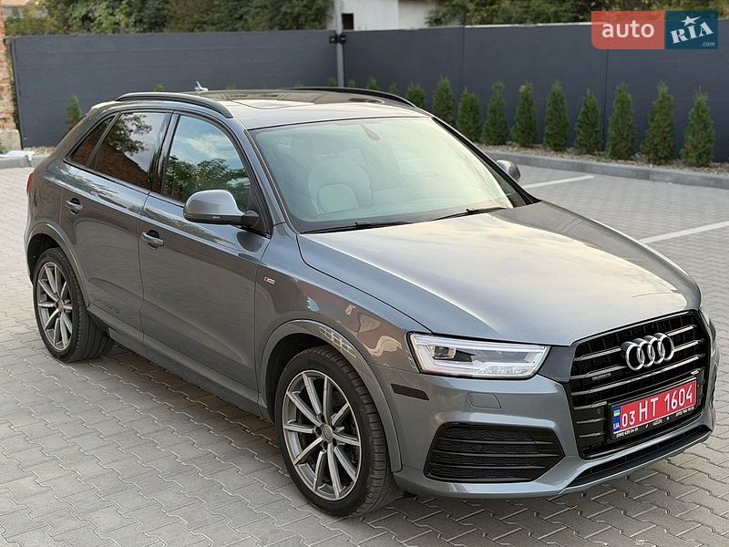 Внедорожник / Кроссовер Audi Q3 2017 в Дубно