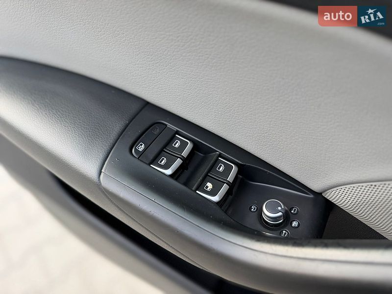 Внедорожник / Кроссовер Audi Q3 2017 в Дубно