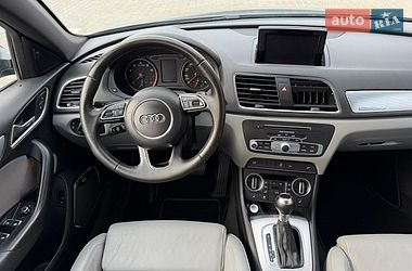 Внедорожник / Кроссовер Audi Q3 2017 в Дубно