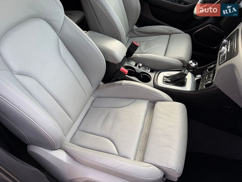 Внедорожник / Кроссовер Audi Q3 2017 в Дубно
