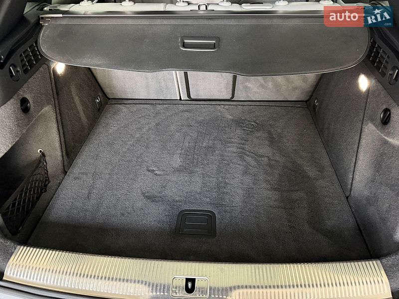 Внедорожник / Кроссовер Audi Q3 2017 в Дубно