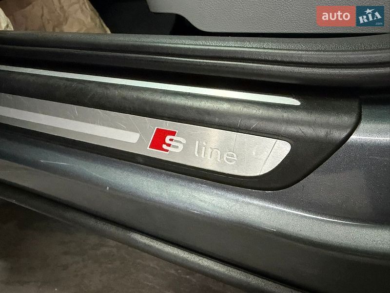 Внедорожник / Кроссовер Audi Q3 2017 в Дубно