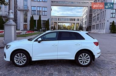 Позашляховик / Кросовер Audi Q3 2019 в Харкові
