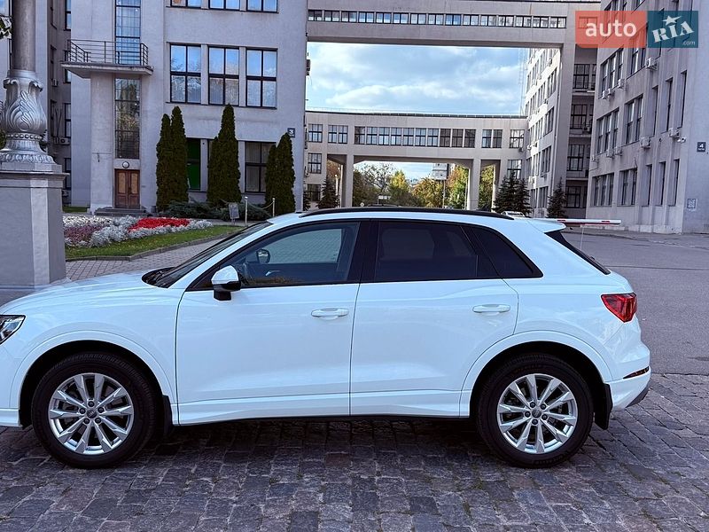 Позашляховик / Кросовер Audi Q3 2019 в Харкові