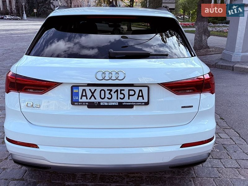 Позашляховик / Кросовер Audi Q3 2019 в Харкові