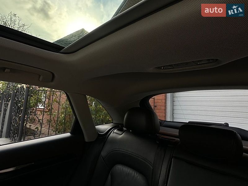 Позашляховик / Кросовер Audi Q3 2017 в Києві