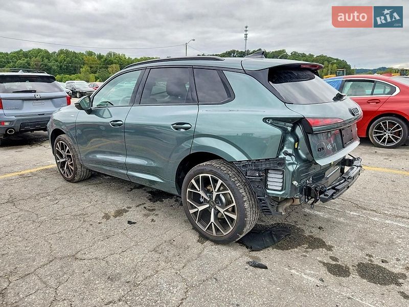 Позашляховик / Кросовер Audi Q3 2026 в Львові