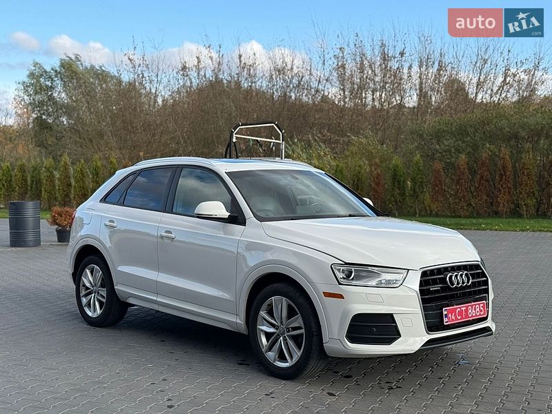 Позашляховик / Кросовер Audi Q3 2017 в Тернополі