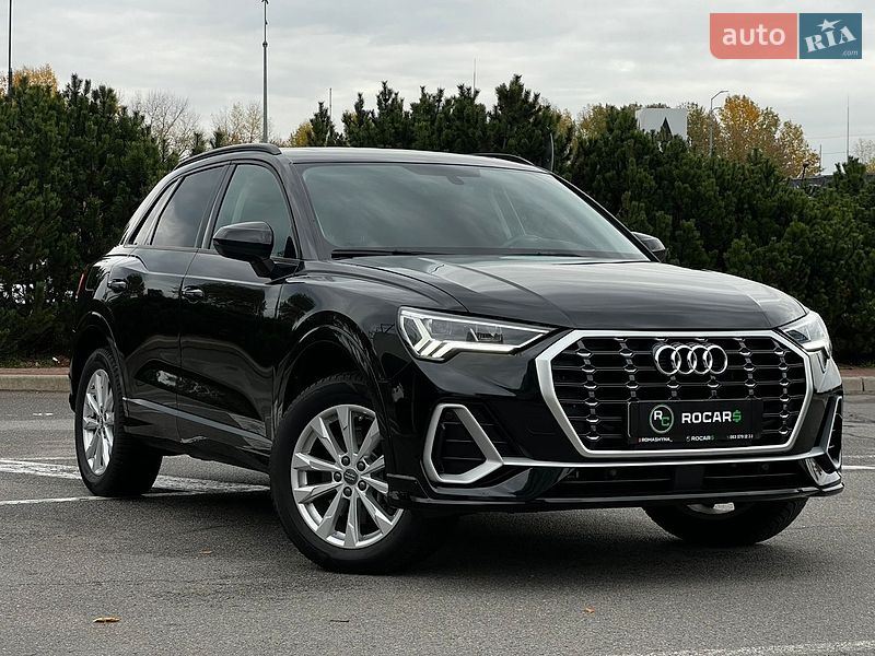 Audi Q3 2021
