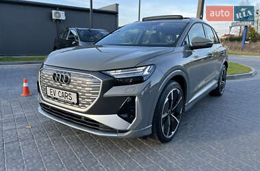 Audi Q4 e-tron  2023
