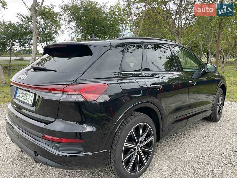 Внедорожник / Кроссовер Audi Q4 e-tron 2022 в Шполе